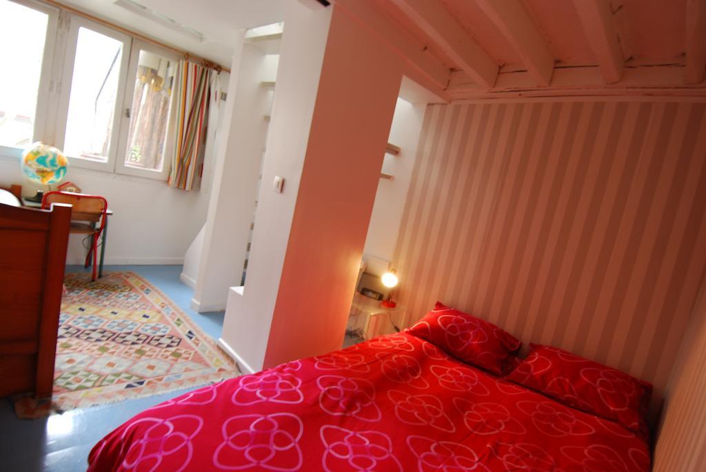 Appartement 2 Pièces Proche du Sacré Coeur Parigi Esterno foto
