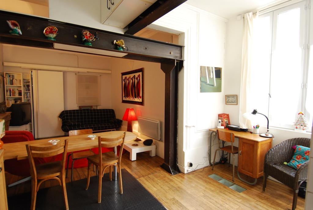 Appartement 2 Pièces Proche du Sacré Coeur Parigi Esterno foto