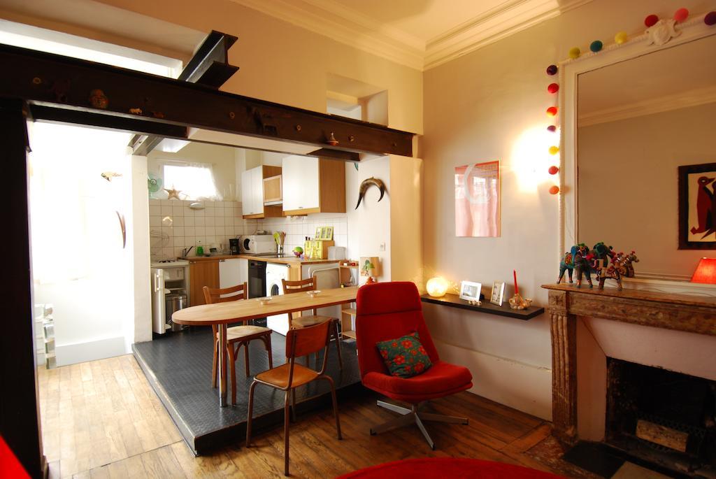 Appartement 2 Pièces Proche du Sacré Coeur Parigi Esterno foto