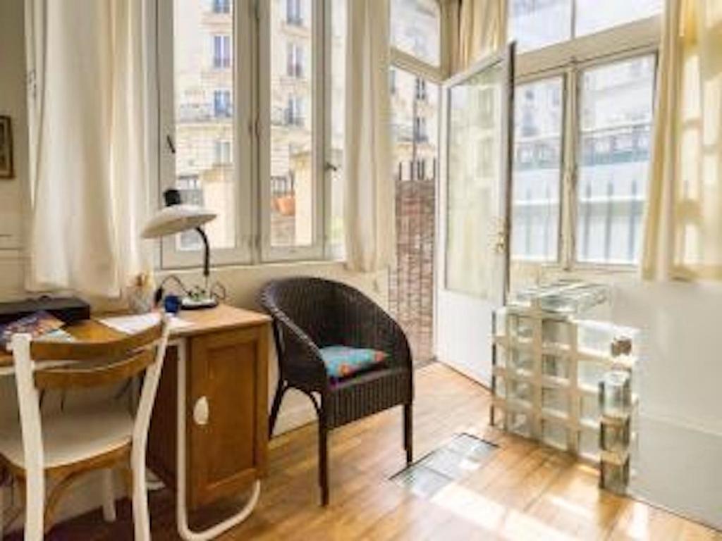 Appartement 2 Pièces Proche du Sacré Coeur Parigi Esterno foto