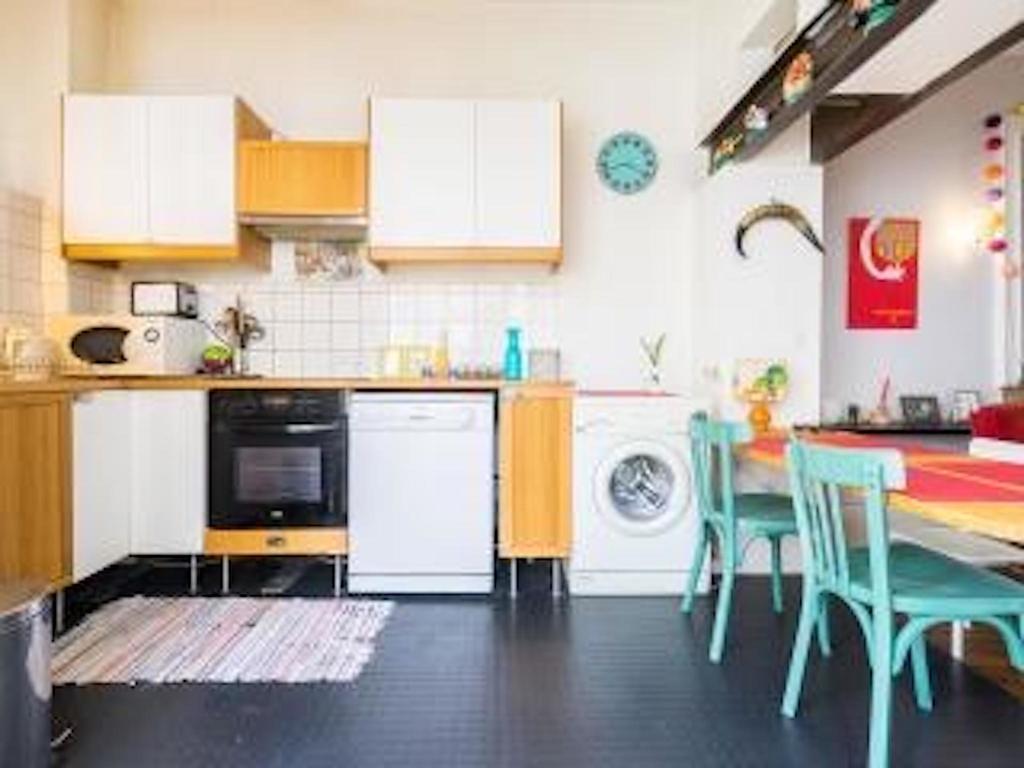 Appartement 2 Pièces Proche du Sacré Coeur Parigi Esterno foto